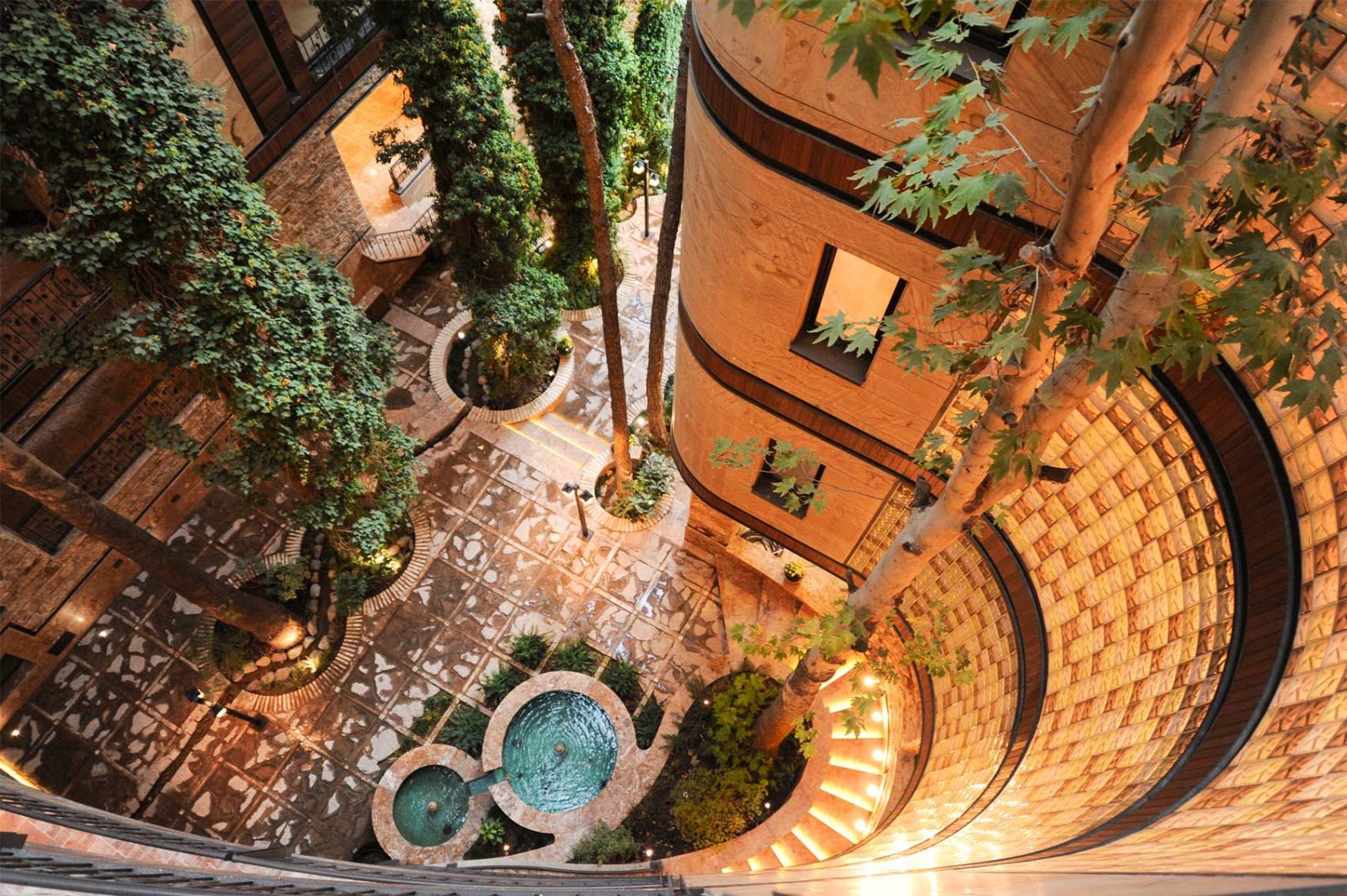 Niavaran - gallery image14