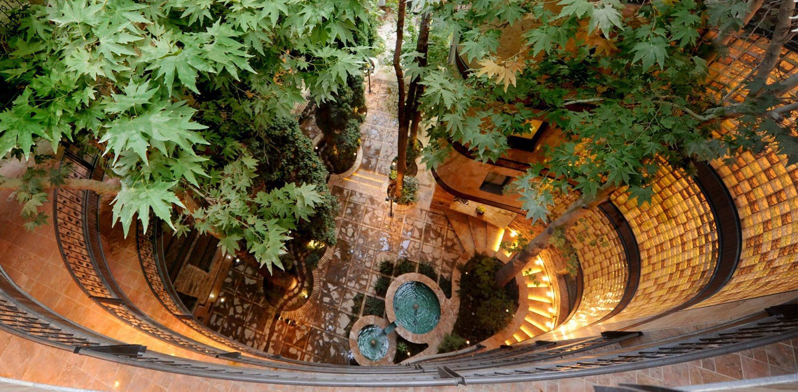 Niavaran - gallery image1