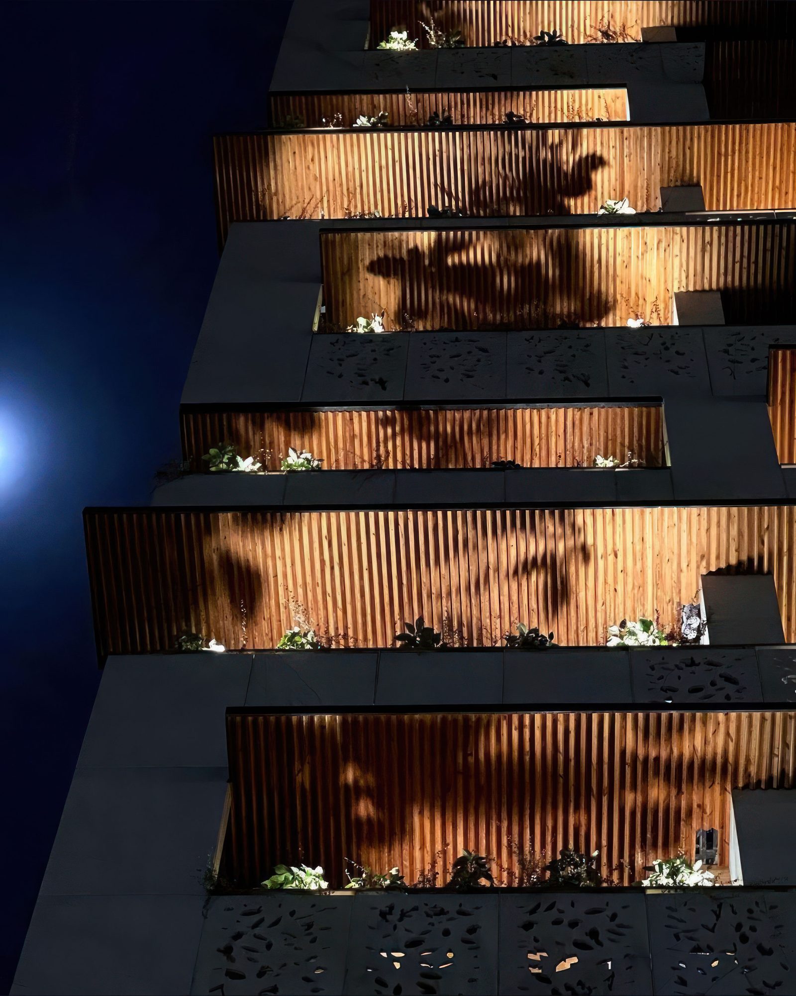 نیکان - gallery image9